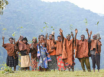 Erebero Hills: Besuch einer Batwa Familie Erebero Hills: Besuch einer Batwa Familie