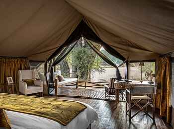 Laba Jongomero Camp: Blick aus dem Gästezelt