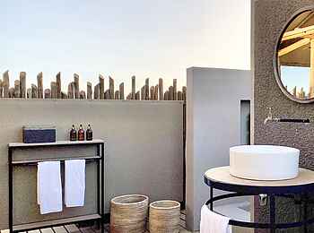 Wolwedans Dune Camp: Außenbad Wolwedans Dune Camp: Außenbad