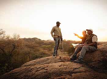 Kusini Serengeti Camp: Abendstimmung Kopje