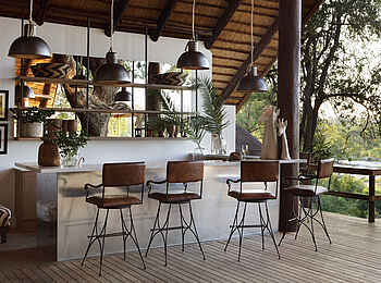 Londolozi Varty Camp: Stilvolle Bar