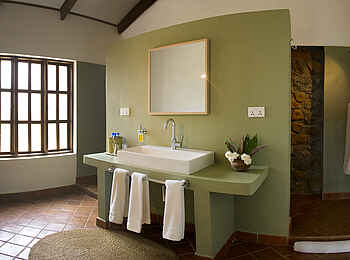 Bashay Rift Lodge: Waschtisch Bashay Rift Lodge: Waschtisch