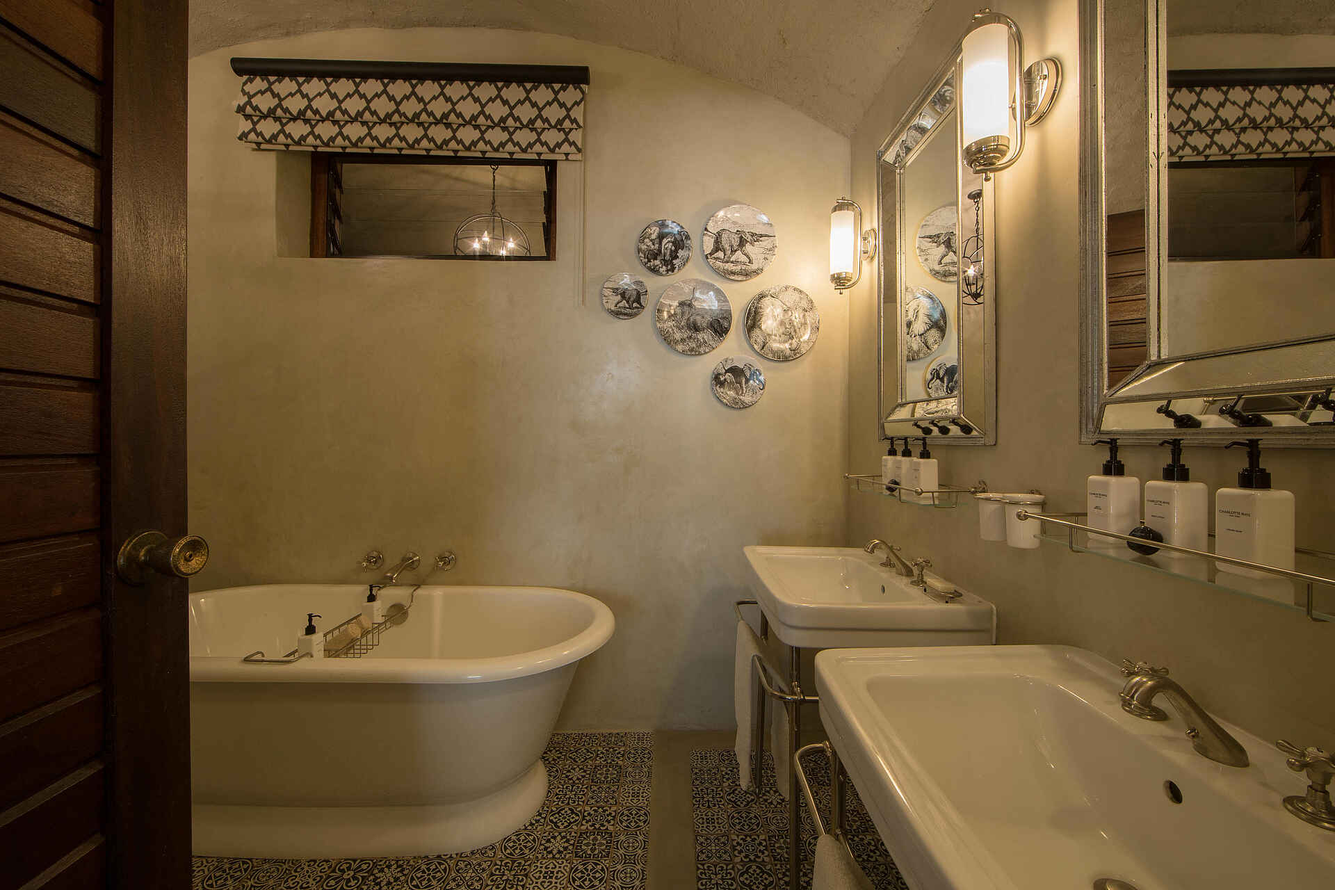 Chobe Game Lodge: Triple Room Bad