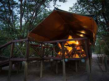 Mankwe Bush Lodge: Die Frontansicht eines Gästezelts