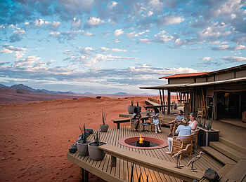 Wolwedans Desert Lodge: Am Feuer Wolwedans Desert Lodge: Am Feuer