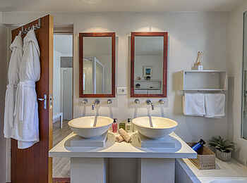 De Tafelberg Guesthouse: Das Bad im Comfort Zimmer