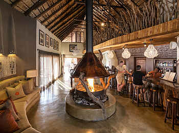Impodimo Game Lodge: Die Bar Impodimo Game Lodge: Die Bar