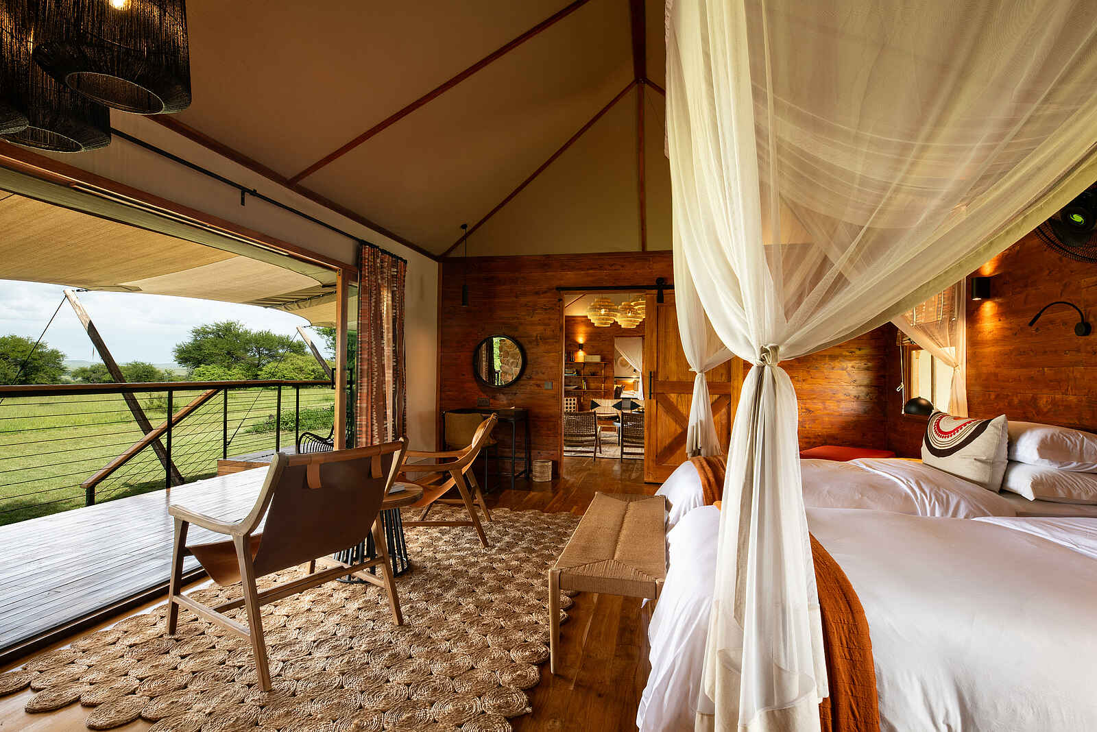 The Retreats at Sayari Camp: Tented Suite Blick hinaus The Retreats at Sayari Camp: Tented Suite Blick hinaus