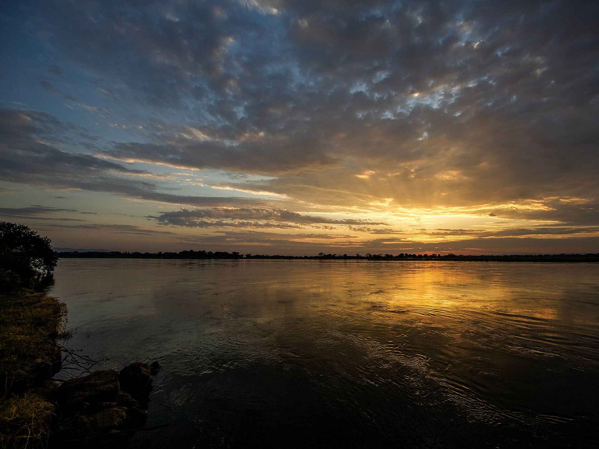 Kiambi Camp: Sonnenuntergang