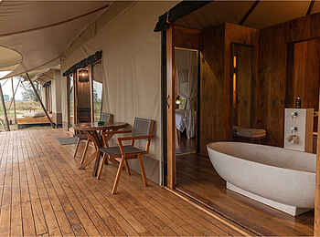 Sayari Camp: Family Tent - Bad