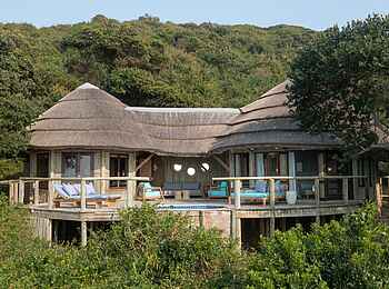 Thonga Beach Lodge: Deluxe Ocean View Familienvilla Thonga Beach Lodge: Deluxe Ocean View Familienvilla