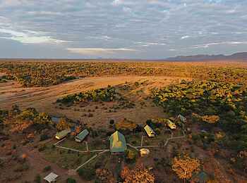 Kavinga Safari Camp: Luftbild des Camps Kavinga Safari Camp: Luftbild des Camps