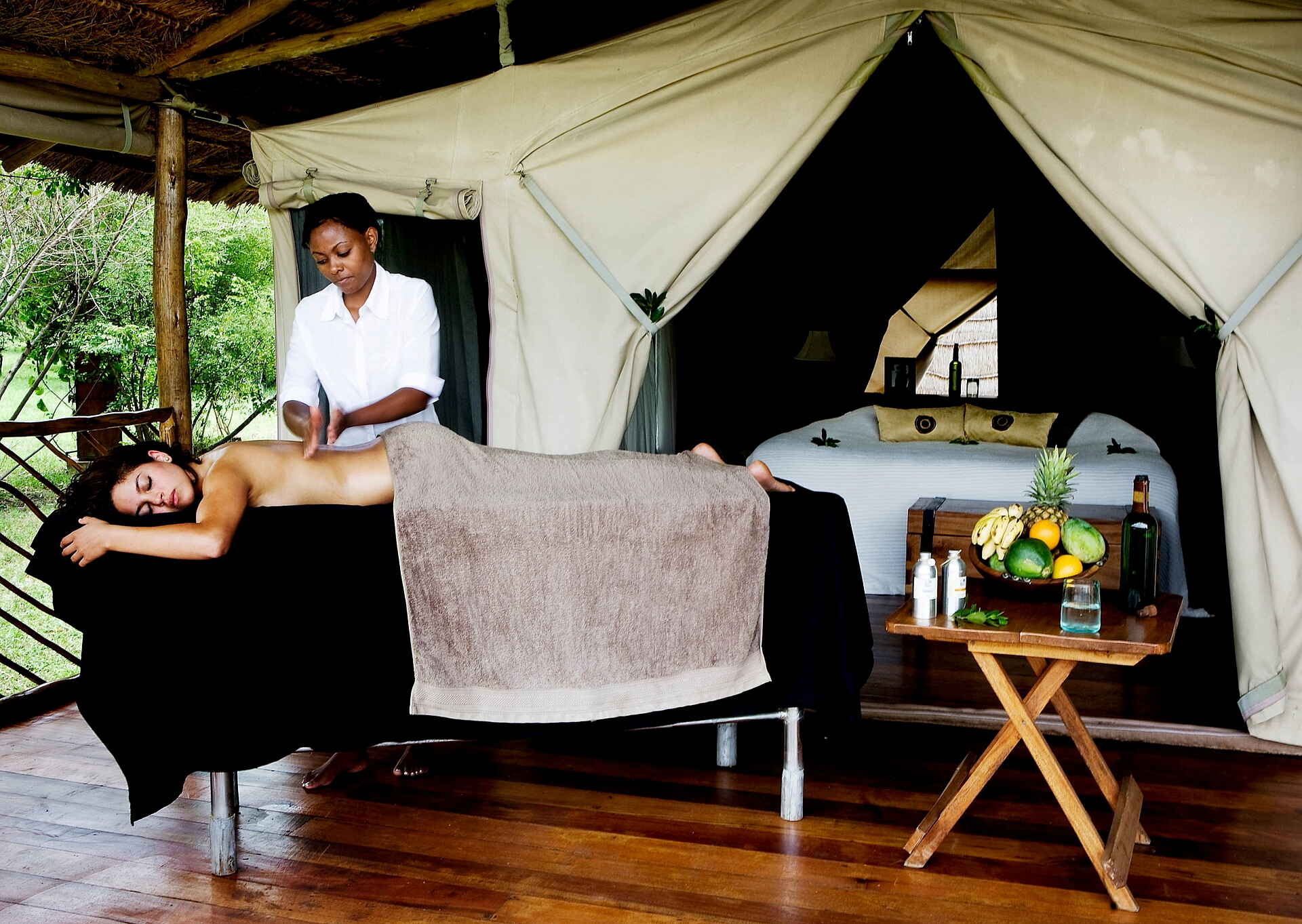 Karen Blixen Camp, Mara North Conservancy, Mara River, Massai, Massai Mara, Massage, Wellness, Afrikarma Safaris, Afrikarma Safaris - Wildnis. Hautnah., Afrikarma.de