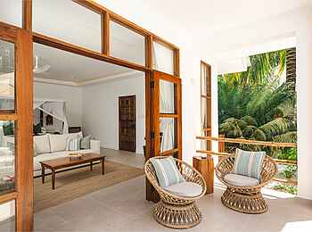 Kisiwa on the Beach: Terrasse