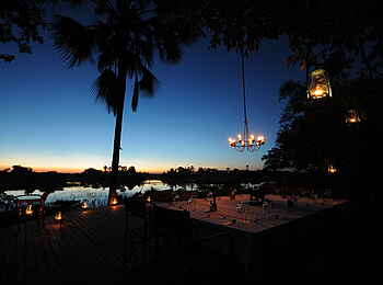 Macatoo Camp: Dinner auf dem Sonnendeck