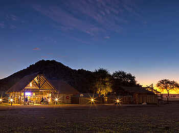 Desert Camp: Abendstimmung Desert Camp: Abendstimmung