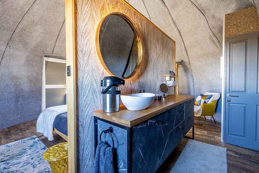 Whichaway Camp: Offener Raum Whichaway Camp: Offener Raum