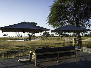 Linkwasha Camp: Blick aufs Wasserloch