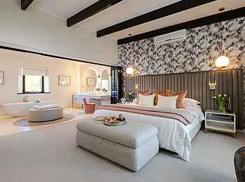 Steenberg Hotel: One Bedroom Suite Steenberg Hotel: One Bedroom Suite