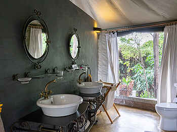 Blue Zebra Island Lodge: Gästebad