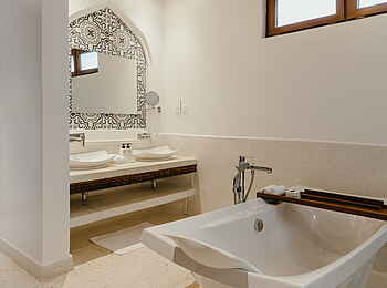 LUX Marijani: Ein Badezimmer