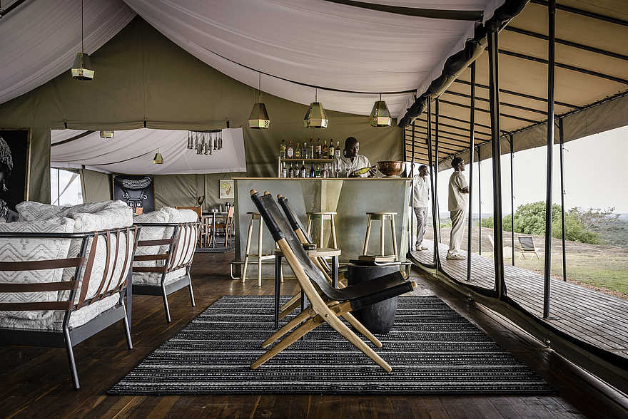 Sanctuary Kichakani Serengeti Camp: Im Hauptzelt Sanctuary Kichakani Serengeti Camp: Im Hauptzelt