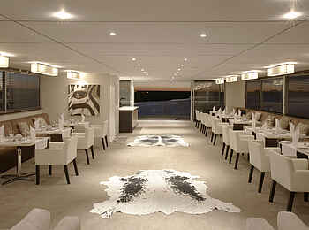 Zambezi Queen: Speisesaal