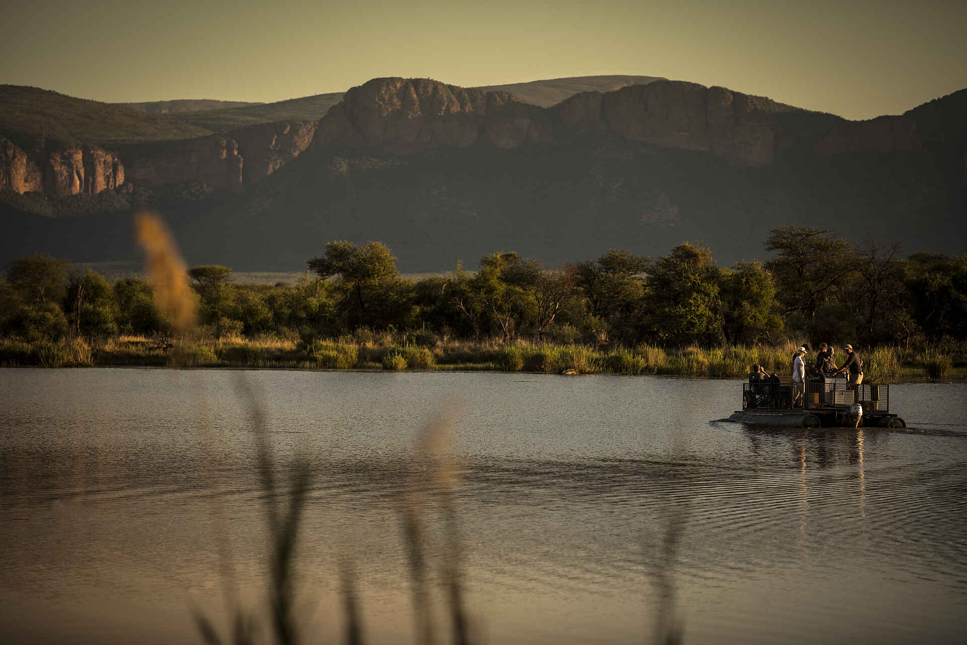 Marataba Safari Lodge: Bootfahren in der Abendsonne