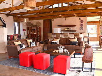 Chobe Elephant Camp: Lounge Chobe Elephant Camp: Lounge