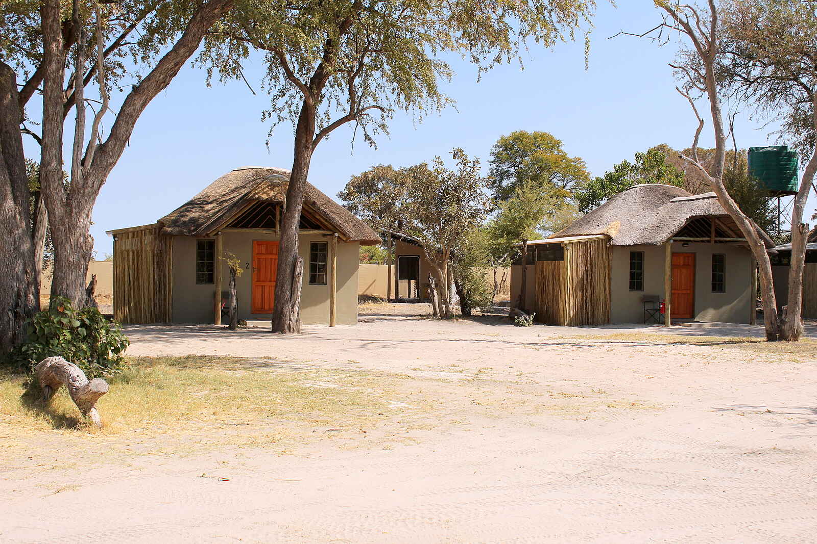 Khwai Guest House: Chalets Khwai Guest House: Chalets
