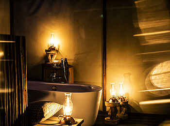 Toka Leya Camp: Badewanne Toka Leya Camp: Badewanne