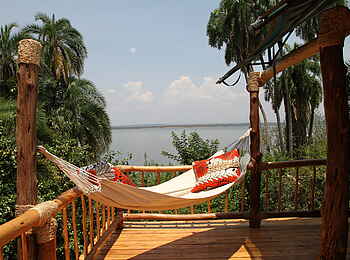 Ruzizi Tented Lodge: Private Hängematte auf der Baumhaus-Terrasse