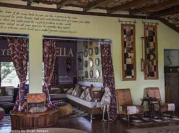 Hatari Lodge: Bibliothek im Gemeinschaftshaus