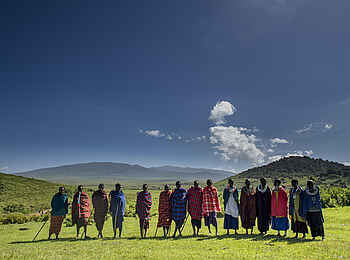 Ngorongoro Lions Paw Camp: Maasai