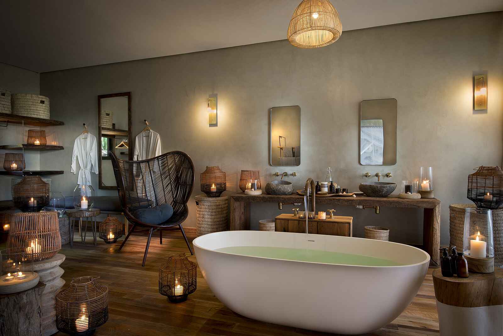 Bumi Hills Safari Lodge: Baobab Suite - Gästebad Bumi Hills Safari Lodge: Baobab Suite - Gästebad