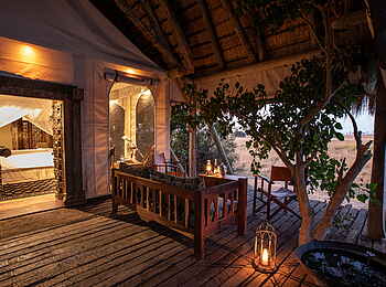 Selinda Camp: Terrasse