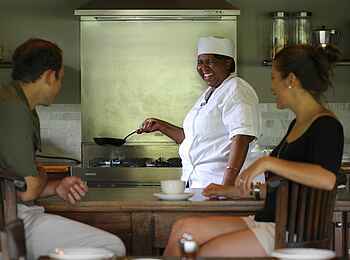 &Beyond Phinda Zuka Lodge: Interaktives Kochen &Beyond Phinda Zuka Lodge: Interaktives Kochen