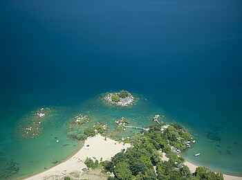 Kaya Mawa: Blick von Norden