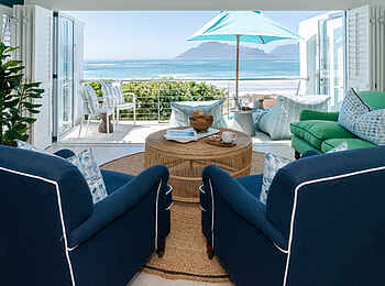 The Last Word Long Beach Boutique-Hotel: Eine Suite mit Sitzecke