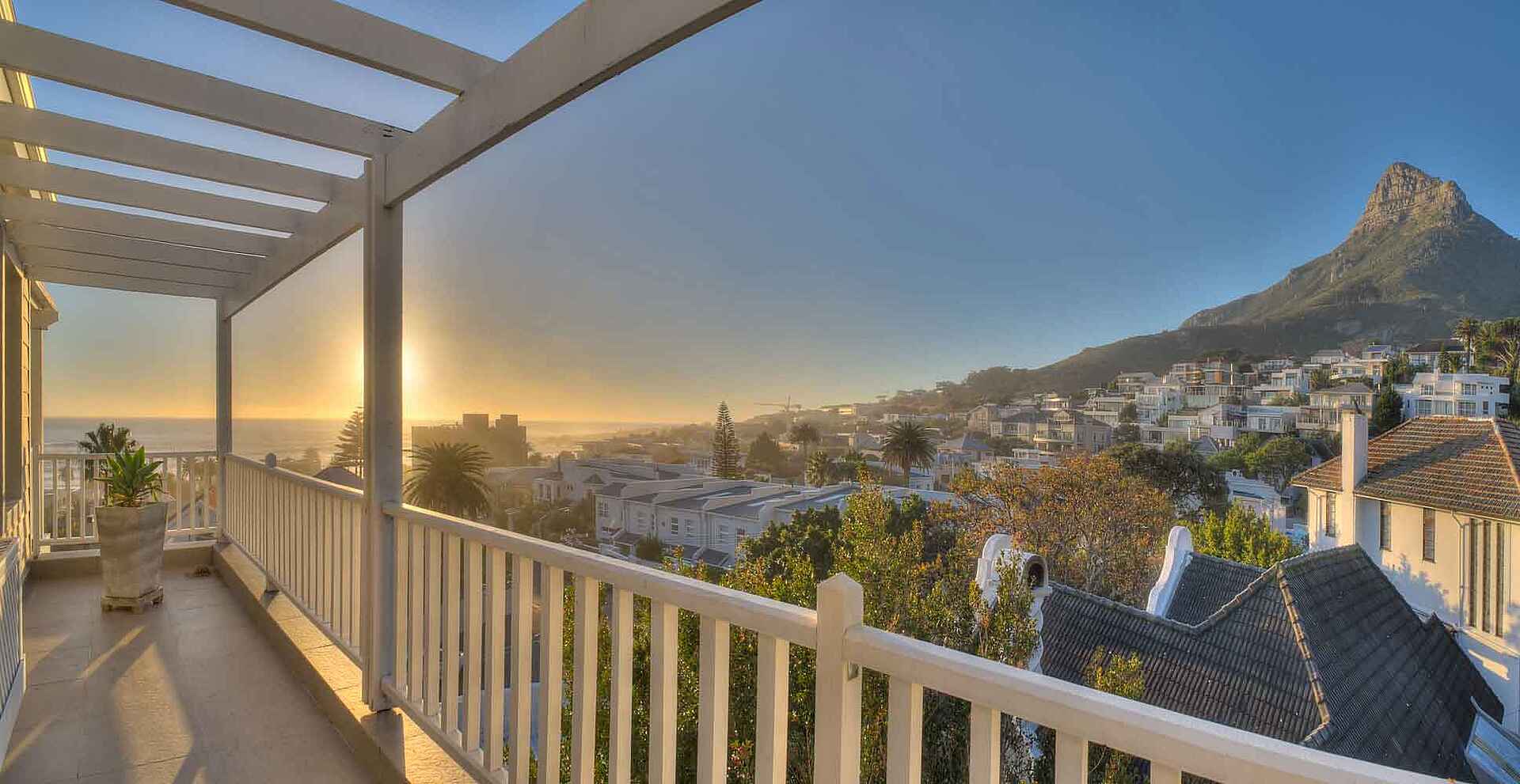 Sea Five Boutique Hotel: Lion Head