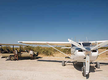 Belmond Savute Elephant Lodge: Privater Airstrip