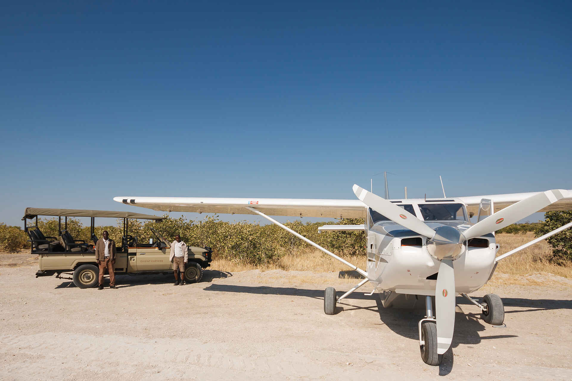 Belmond Savute Elephant Lodge: Privater Airstrip