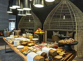 Eagles Crag Lodge: Das Frühstücksbuffet Eagles Crag Lodge: Das Frühstücksbuffet