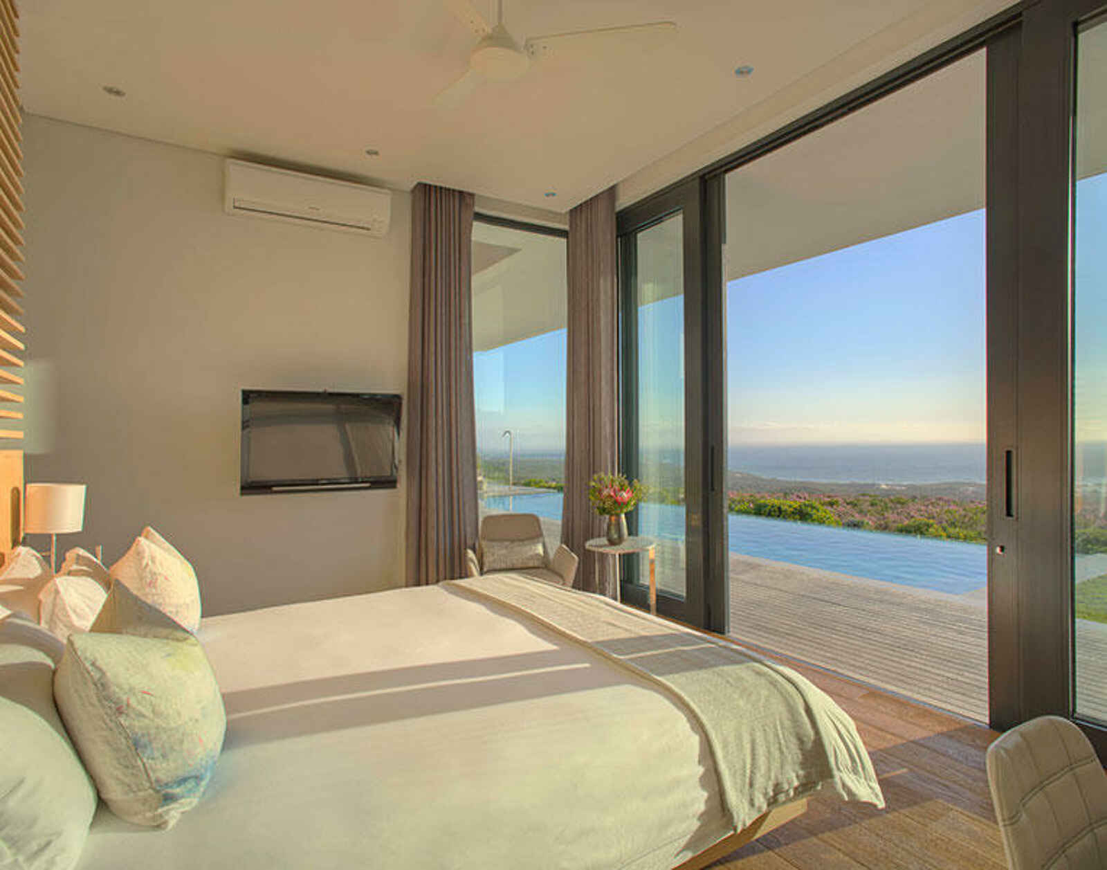 Grootbos Private Villas: Sunbird Villa Bett Grootbos Private Villas: Sunbird Villa Bett