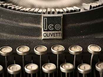 Saruni Mara Camp: Olivetti-Schreibmaschine