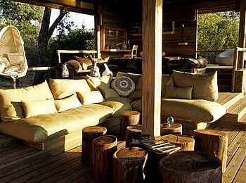 Vumbura Plains Camp: Lounge