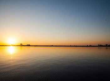 Camp Kuzuma: Sonnenuntergang über dem Chobe River Camp Kuzuma: Sonnenuntergang über dem Chobe River