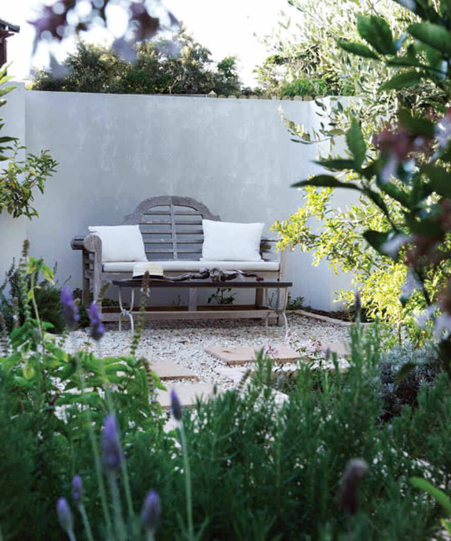 Leisure Isle Lodge: Bank im Freien Leisure Isle Lodge: Bank im Freien