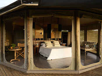 Saruni Leopard Hill: Doppelbett Saruni Leopard Hill: Doppelbett