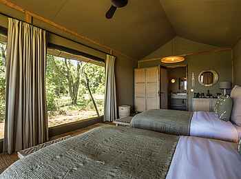 Wilderness Mara Camp: Family Suite Blick hinaus